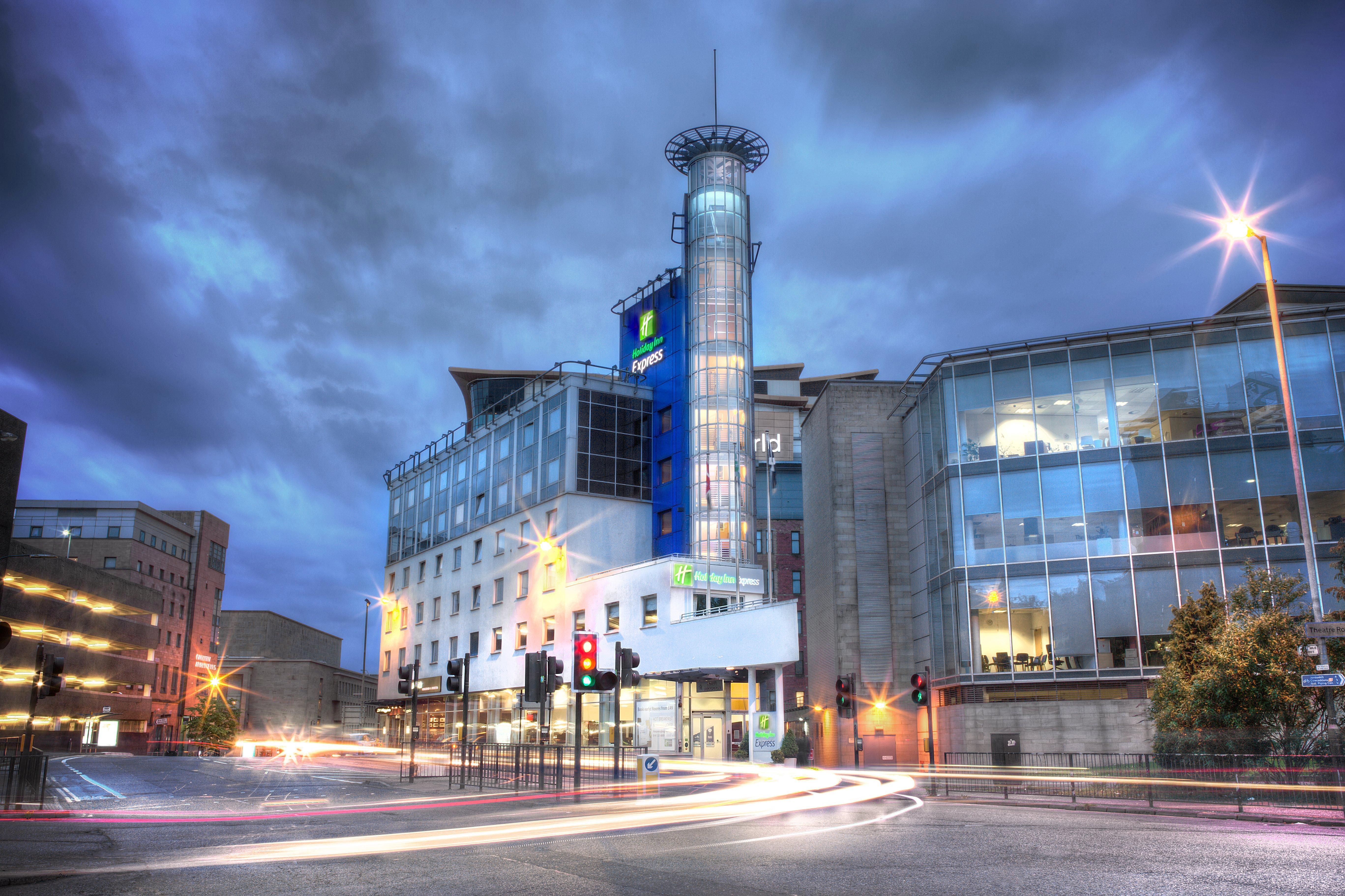 Holiday Inn Express - Glasgow - City Ctr Theatreland, An Ihg Hotel Экстерьер фото